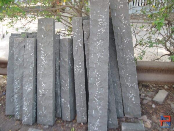 Đá bazan cây chẻ tay