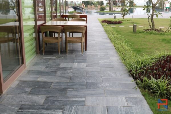Đá sọc dưa lát sân vườn