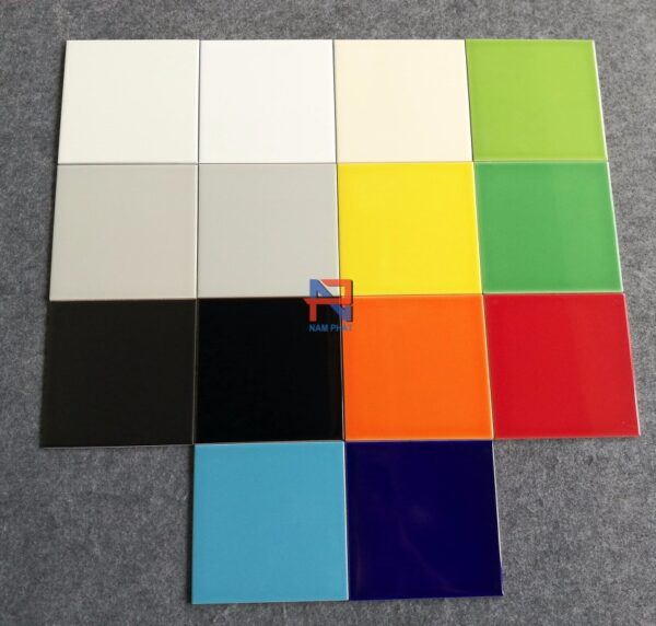 Gạch thẻ kích thước 100x100 mm